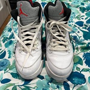 Air Jordan XI comes with box pretty decent condition